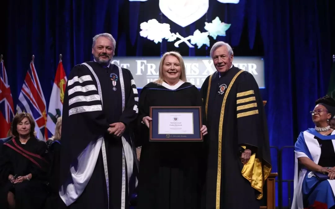 Coady Staff Pauline MacIntosh receives StFX University Outreach Award